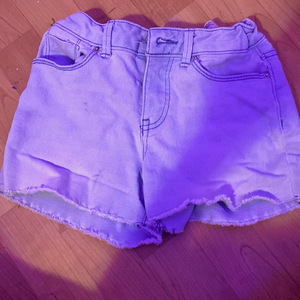 Hey so these are Calvin Klein size 10 in kids with no stains or any marks